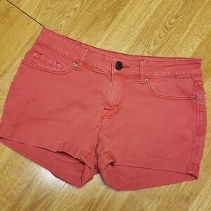 BDG hot pink midrise Alexa 5 pocket shorts 27w